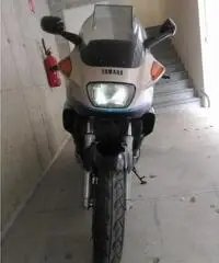 Yamaha FJ 1200 cc con soli 30000 km Yamaha FJ 1200 cc con soli 30000 km