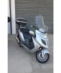 Kymco Grand Dink 250 Kymco Grand Dink 250