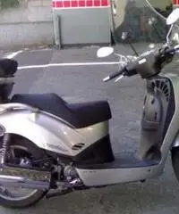 Kymco People 250 Kymco People 250