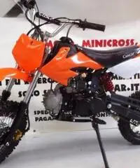 Pitbike 125cc 4 tempi ruote 12/14 con 3 marcie CASCO in omaggio Pitbike 125cc 4 tempi ruote 12/14 con 3 marcie CASCO in omaggio