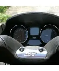 PIAGGIO MP3 400 PIAGGIO MP3 400