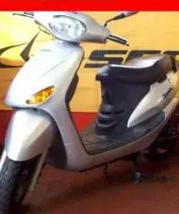 SYM Megalo 125 grigio - 4770