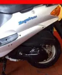 SYM Megalo 125 grigio - 4770