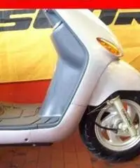 SYM Megalo 125 grigio - 4770