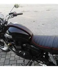 TRIUMPH BONNEVILLE T100
