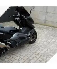 Yamaha T max akrapovic Yamaha T max akrapovic