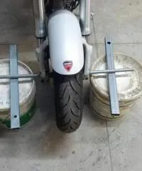 Ducati monster s2r carbon look