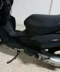 Scooter Malaguti Phantom F 12 R 50 cc Scooter Malaguti Phantom F 12 R 50 cc