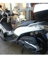 PIAGGIO Beverly 350 Sport Touring i.e. ABS