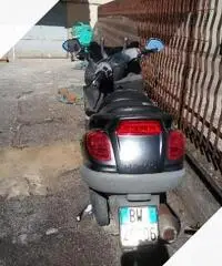 Piaggio X9 200 - 2002 Piaggio X9 200 - 2002