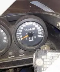 Kawasaki GPZ 900 R