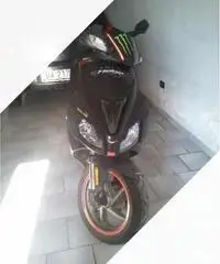 Aprilia SR 50 R - 2008 Aprilia SR 50 R - 2008