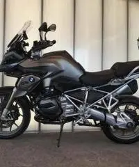 BMW R 1200 GS R 1200 GS BMW R 1200 GS R 1200 GS