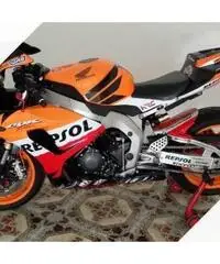 Cbr 1000 rr repsol 2007 Cbr 1000 rr repsol 2007