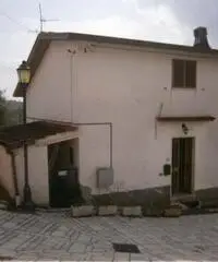 Stabile/Palazzo di 6 locali in Vendita Stabile/Palazzo di 6 locali in Vendita