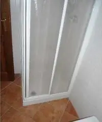 Stock di sanitari completi da bagno Stock di sanitari completi da bagno