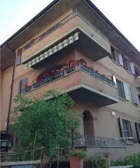 Formigine: Appartamento 4 Locali Formigine: Appartamento 4 Locali