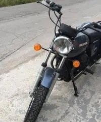 MOTO GUZZI V50