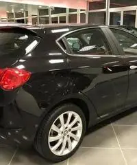 ALFA ROMEO Giulietta 1.6 JTDm-2 105 CV Distinctive