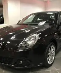ALFA ROMEO Giulietta 1.6 JTDm-2 105 CV Distinctive