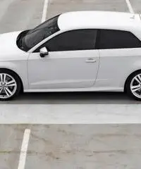 AUDI S3 SPB 2.0 TFSI quattro S tronic