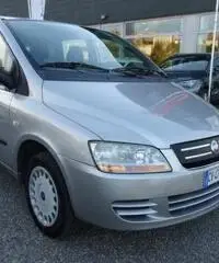FIAT Multipla 1.6 16V Natural Power Dynamic