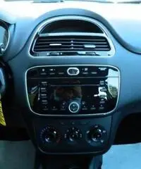 FIAT Punto 1.2 8V 5 porte Street