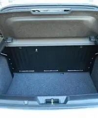 FIAT Punto 1.2 8V 5 porte Street