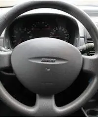 FIAT Punto 1.2i 16V cat 5 porte EL FIAT Punto 1.2i 16V cat 5 porte EL