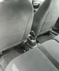 FIAT Punto 1.4 8V 5 porte Easypower Young FIAT Punto 1.4 8V 5 porte Easypower Young