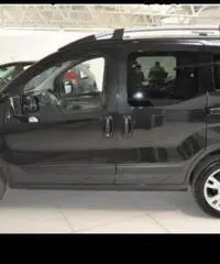 FIAT Qubo 1.4 8V 77 CV Dynamic Natural Power FIAT Qubo 1.4 8V 77 CV Dynamic Natural Power