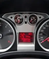 FORD Focus + 2.0 (145CV) 5p. Bz.- GPL FORD Focus + 2.0 (145CV) 5p. Bz.- GPL