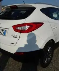 HYUNDAI iX35 2.0 CRDi 4WD Comfort HYUNDAI iX35 2.0 CRDi 4WD Comfort