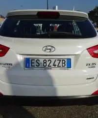 HYUNDAI iX35 2.0 CRDi 4WD Comfort HYUNDAI iX35 2.0 CRDi 4WD Comfort