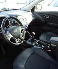HYUNDAI iX35 2.0 CRDi 4WD Comfort HYUNDAI iX35 2.0 CRDi 4WD Comfort