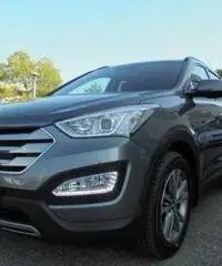 HYUNDAI Santa Fe 2.2 CRDi 4WD A/T Style HYUNDAI Santa Fe 2.2 CRDi 4WD A/T Style