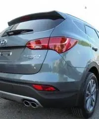 HYUNDAI Santa Fe 2.2 CRDi 4WD A/T Style HYUNDAI Santa Fe 2.2 CRDi 4WD A/T Style