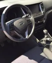 HYUNDAI Tucson 1.7 CRDi XPossible HYUNDAI Tucson 1.7 CRDi XPossible