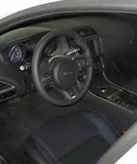 JAGUAR XE 2.0 D Turbo 180CV aut. R-Sport