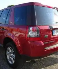 LAND ROVER Freelander 2.2 TD4 S.W. SE