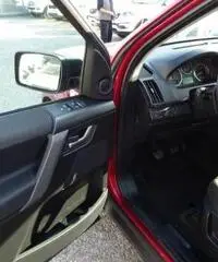 LAND ROVER Freelander 2.2 TD4 S.W. SE