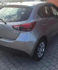 MAZDA 2 1.5 Skyactiv-G Essence