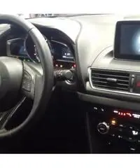 MAZDA 3 Mazda3 1.5 Skyactiv-G Evolve