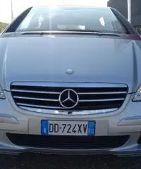 MERCEDES-BENZ A 150 Avantgarde