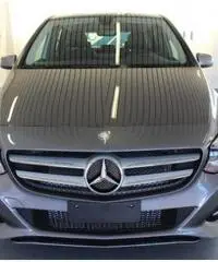 MERCEDES-BENZ B 180 d AUTOMATIC SPORT MERCEDES-BENZ B 180 d AUTOMATIC SPORT