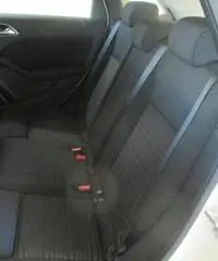 MERCEDES-BENZ B 180 EXECUTIVE