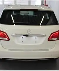 MERCEDES-BENZ B 200 c SPORT