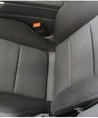 MERCEDES-BENZ E 200 NGD Automatic Executive