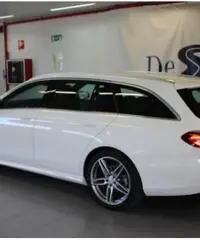 MERCEDES-BENZ E 220 d SW Automatic AMG LINE