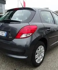 PEUGEOT 207 1.4 8V 75CV 5p. X Line